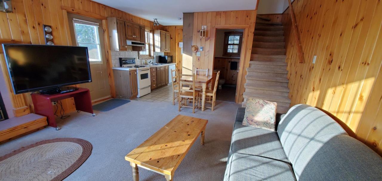 Motel Le Fleuron Saint-Donat-de-Montcalm Exteriér fotografie