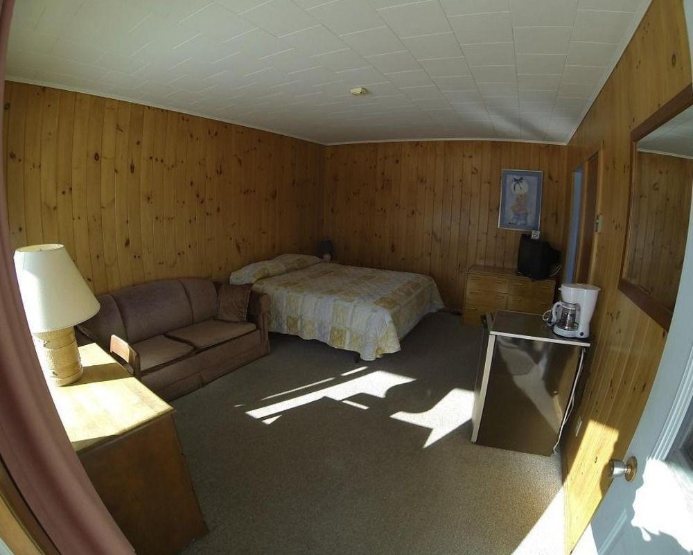 Motel Le Fleuron Saint-Donat-de-Montcalm Exteriér fotografie
