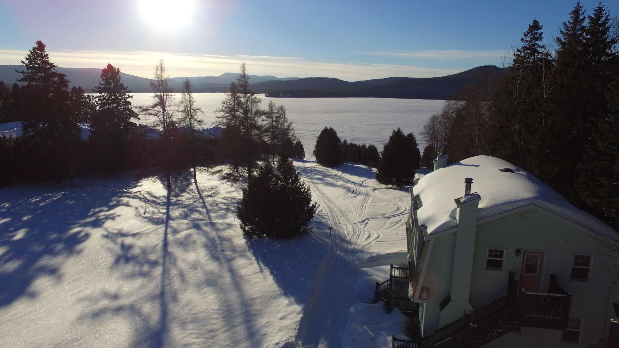 Motel Le Fleuron Saint-Donat-de-Montcalm Exteriér fotografie