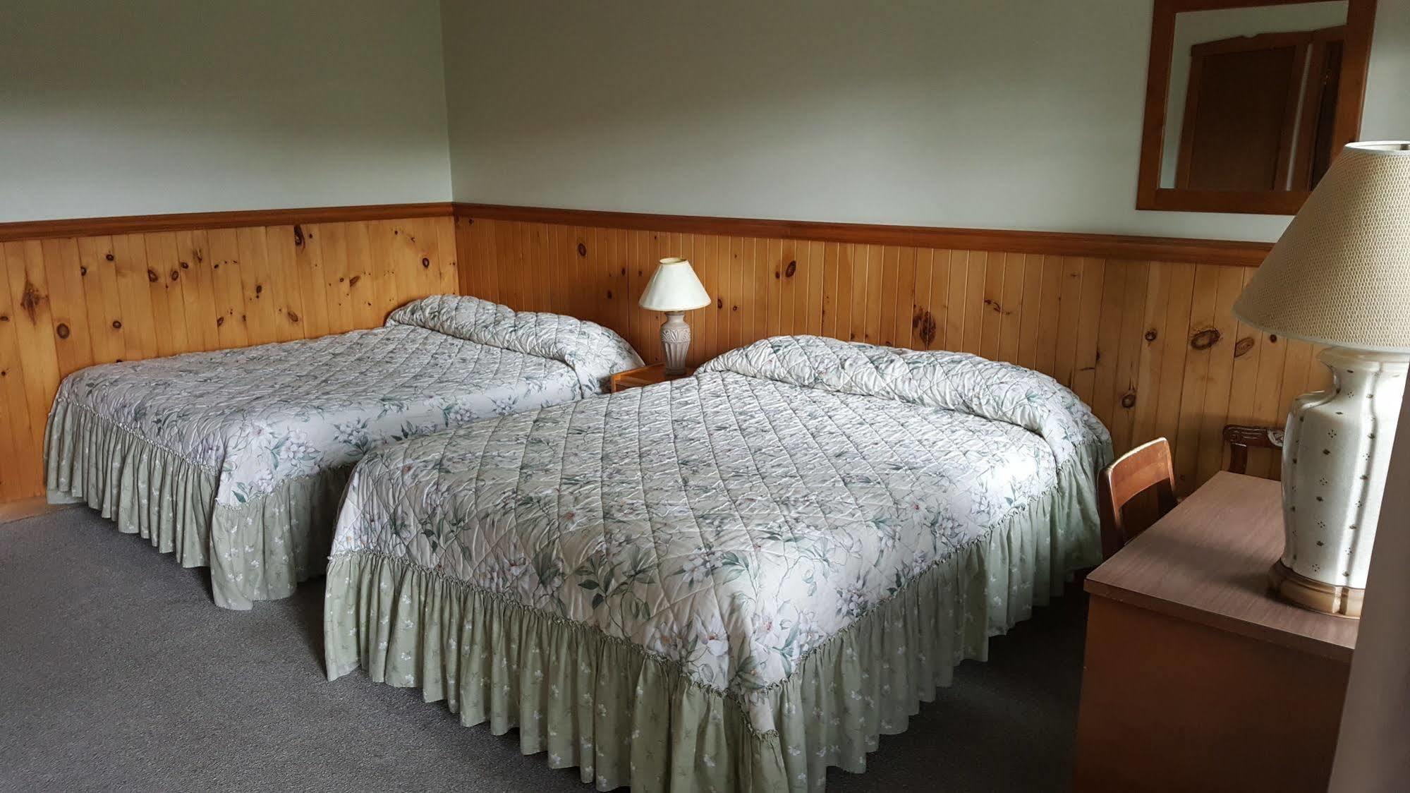 Motel Le Fleuron Saint-Donat-de-Montcalm Exteriér fotografie